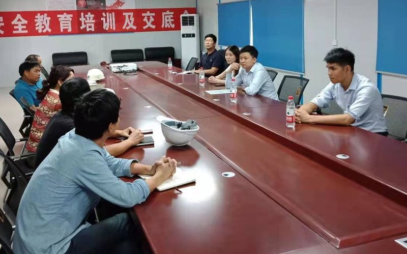 集團總經(jīng)理劉曉寧一行到各項目工地現(xiàn)場調(diào)研并解決問題